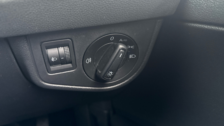 Volkswagen Polo 1.0 TSI Life 5dr DSG Petrol Hatchback